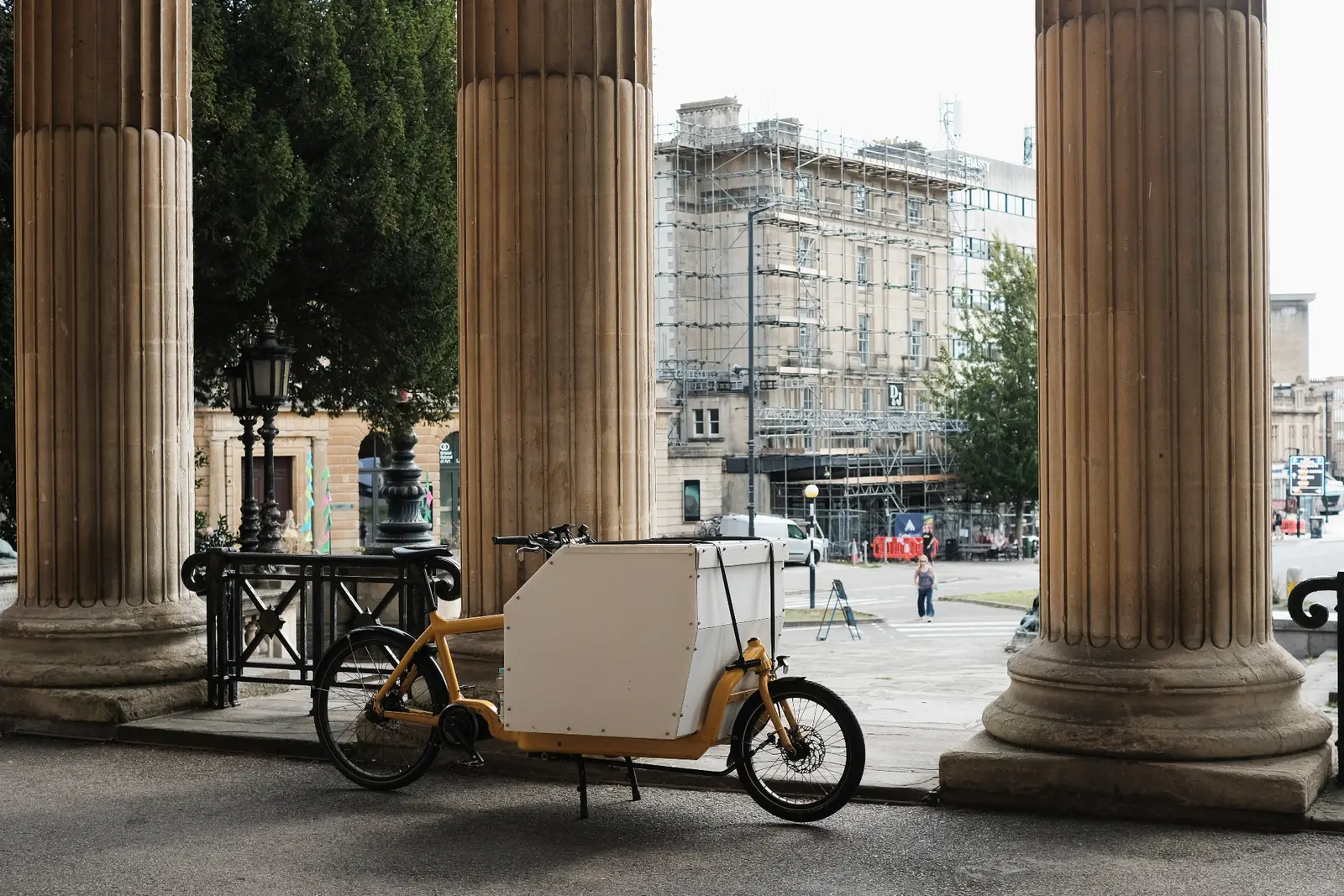 Cargo bike courier in Bristol for zero-emission urban delivery